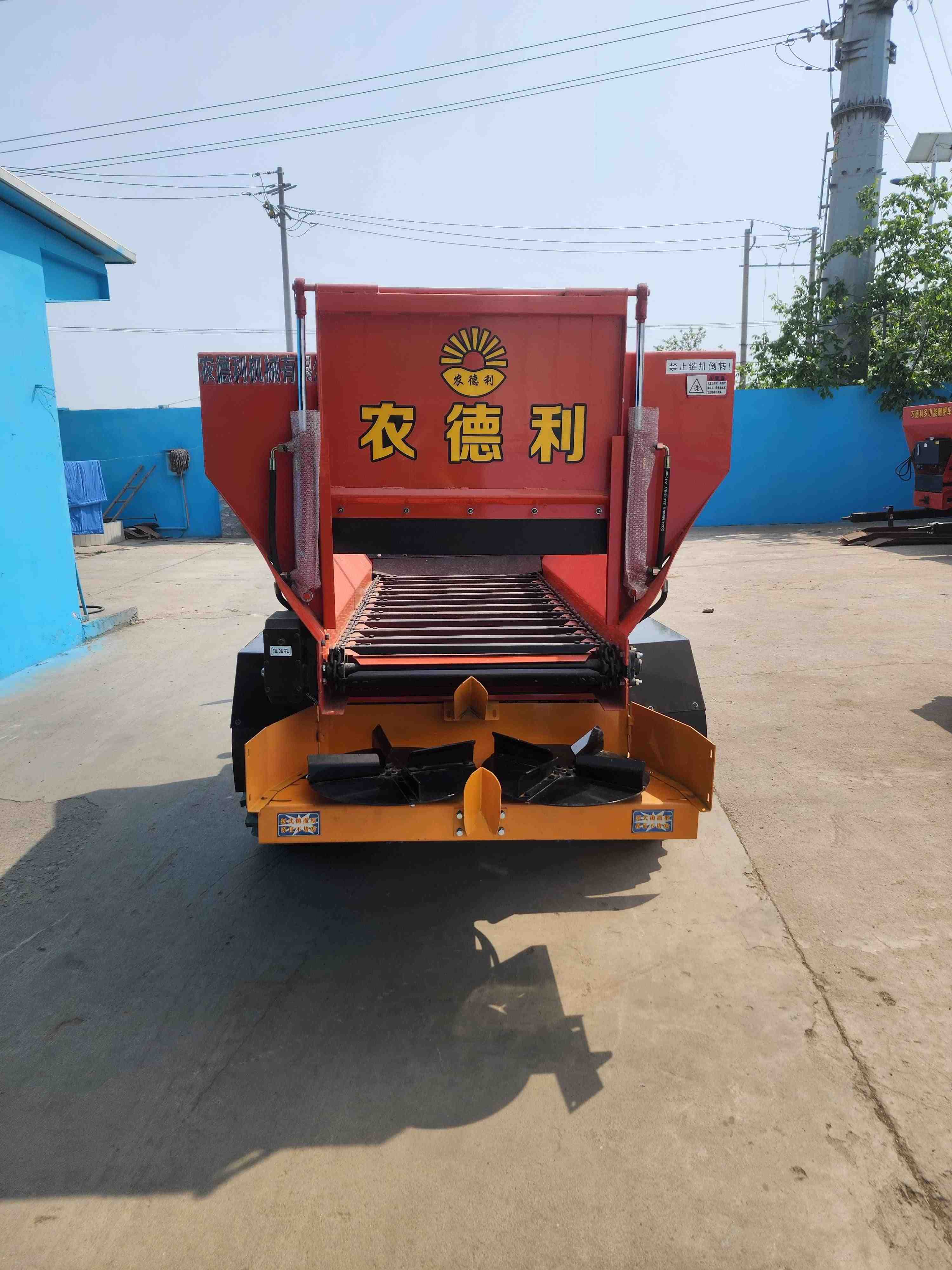 扬州市拉粪车牵引撒粪车 - 推荐